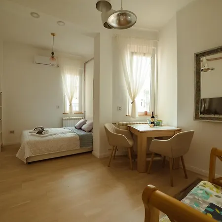 Mizi Διαμέρισμα *